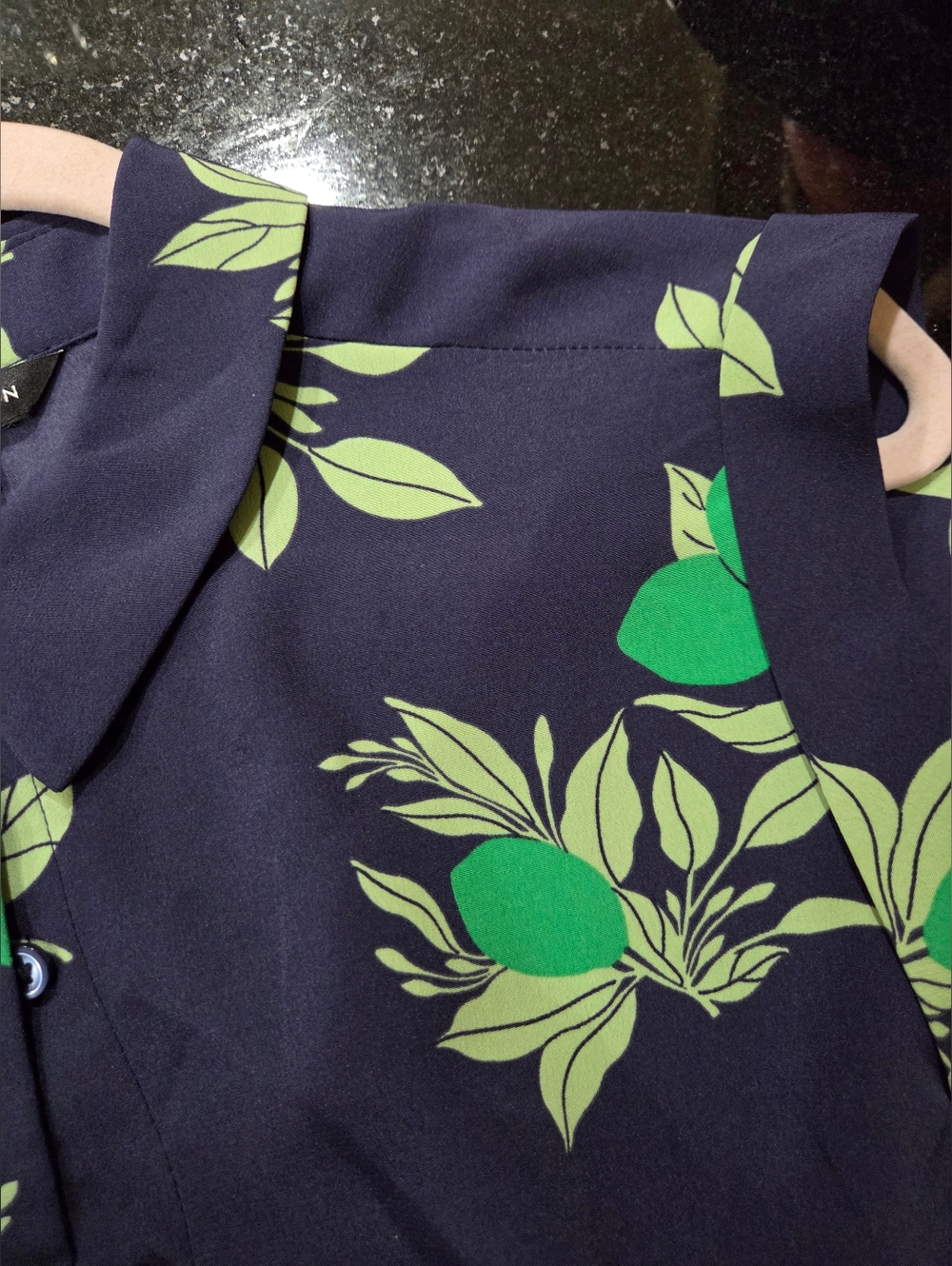 Maggy London Sleeveless Navy Dress with Green Floral Print - Size 16 - Picture 5 of 10